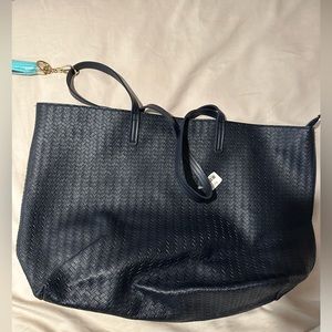 Bath & Body Works large dark blue chevron shoulder tote bag zipper teal tassel